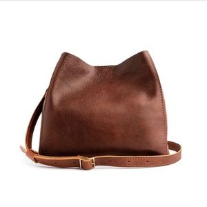 Portland Leather Butterfly Bucket Bag - Nutmeg